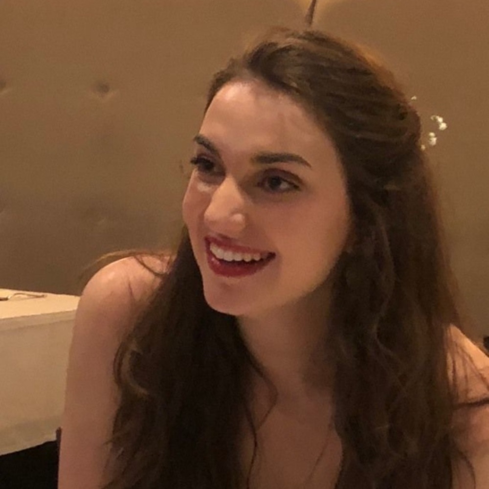 Meet your Posher, Lauren